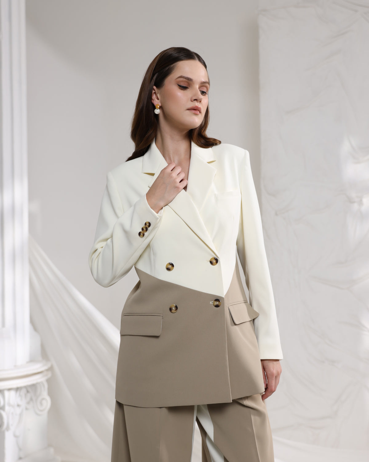 INVIO Madden Prism Blazer | Jas Wanita - Arch & Edge