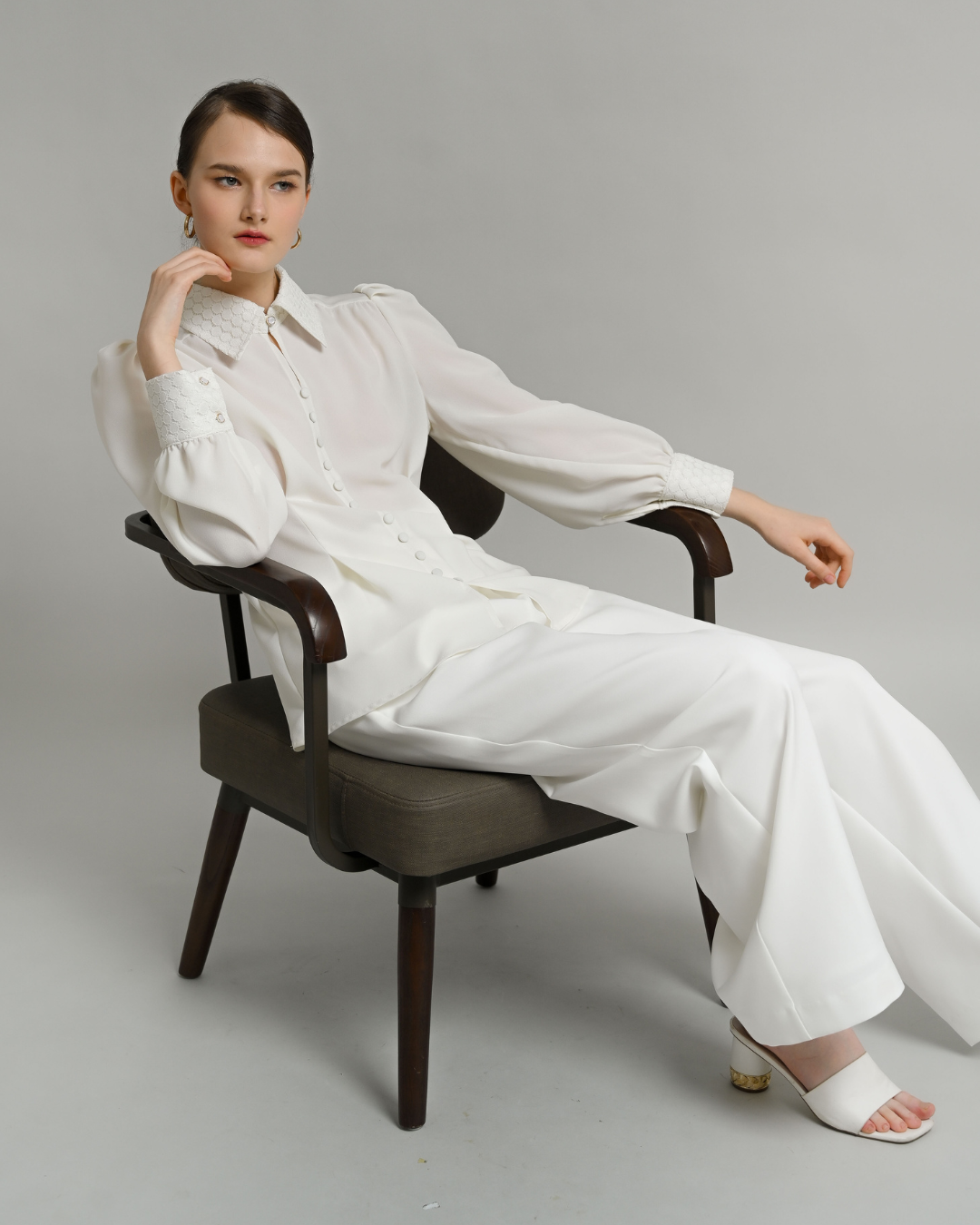 INVIO Yovanni Lace Accent Vintage Button Blouse | Atasan Wanita - Enlace