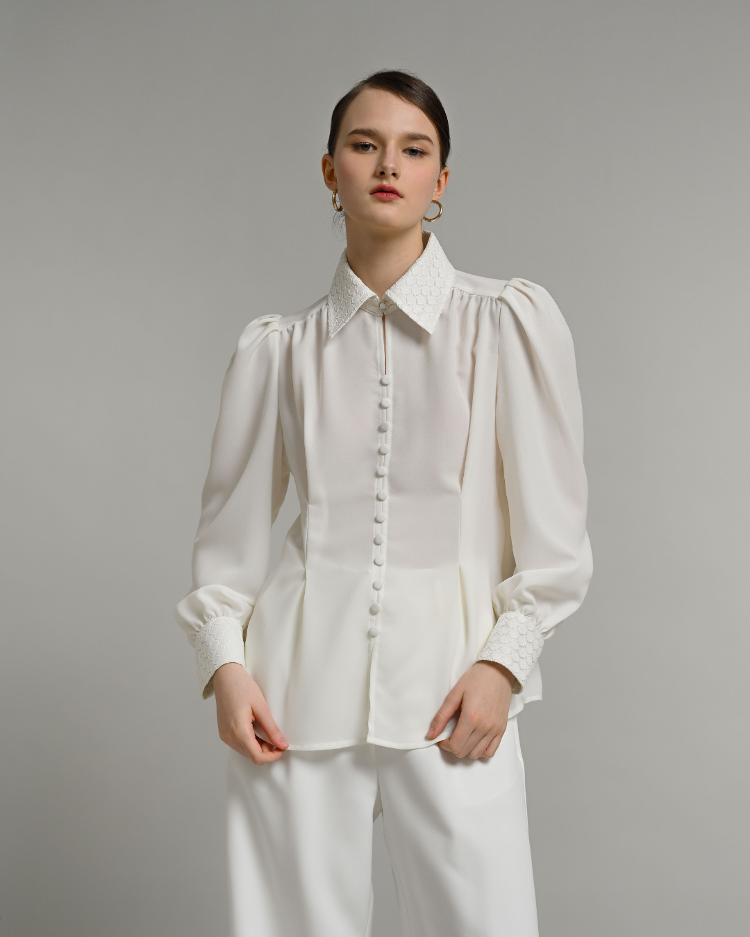 INVIO Yovanni Lace Accent Vintage Button Blouse | Atasan Wanita - Enlace