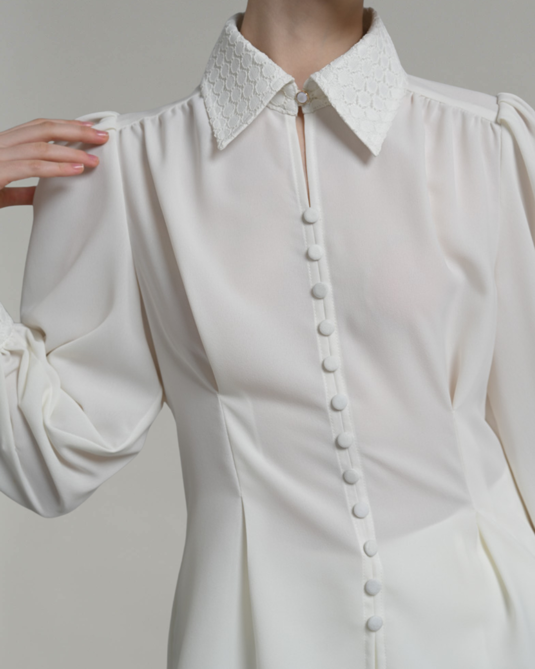 INVIO Yovanni Lace Accent Vintage Button Blouse | Atasan Wanita - Enlace