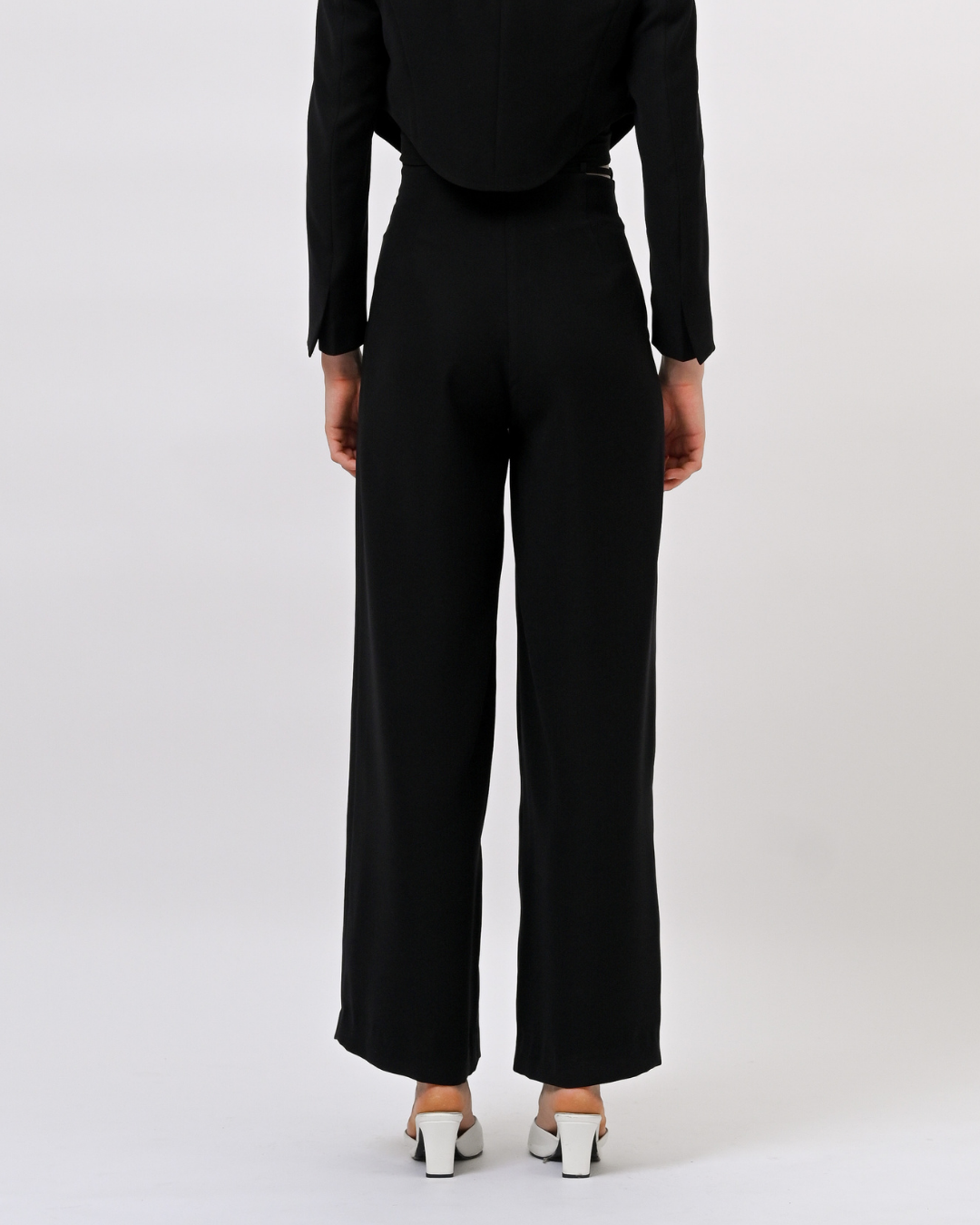 INVIO x Anissa Aziza Adaline Drawstring Trouser | Celana Wanita