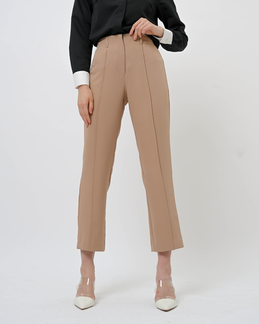 Zelda Pintuck Trouser Beige