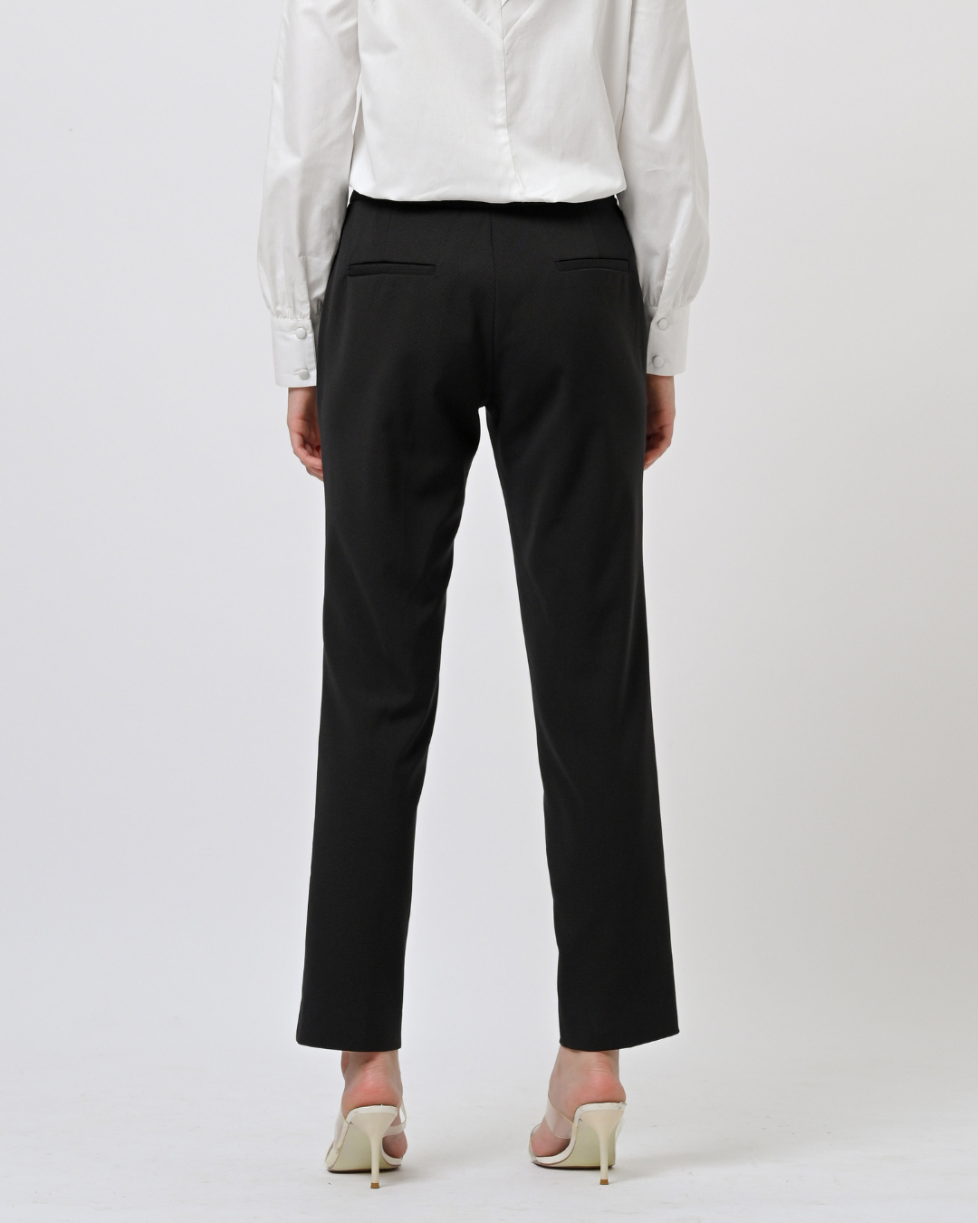 Zora Slim-Leg Trouser