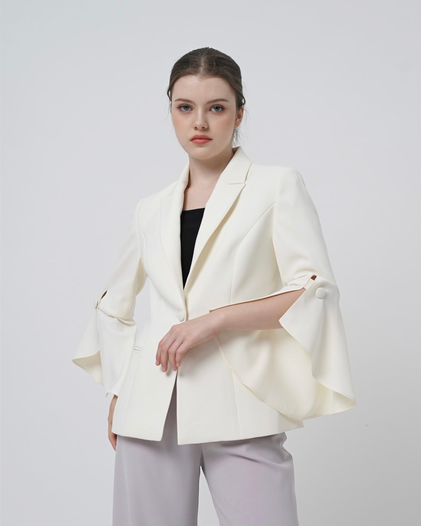 Viona Ruffle Sleeve Blazer