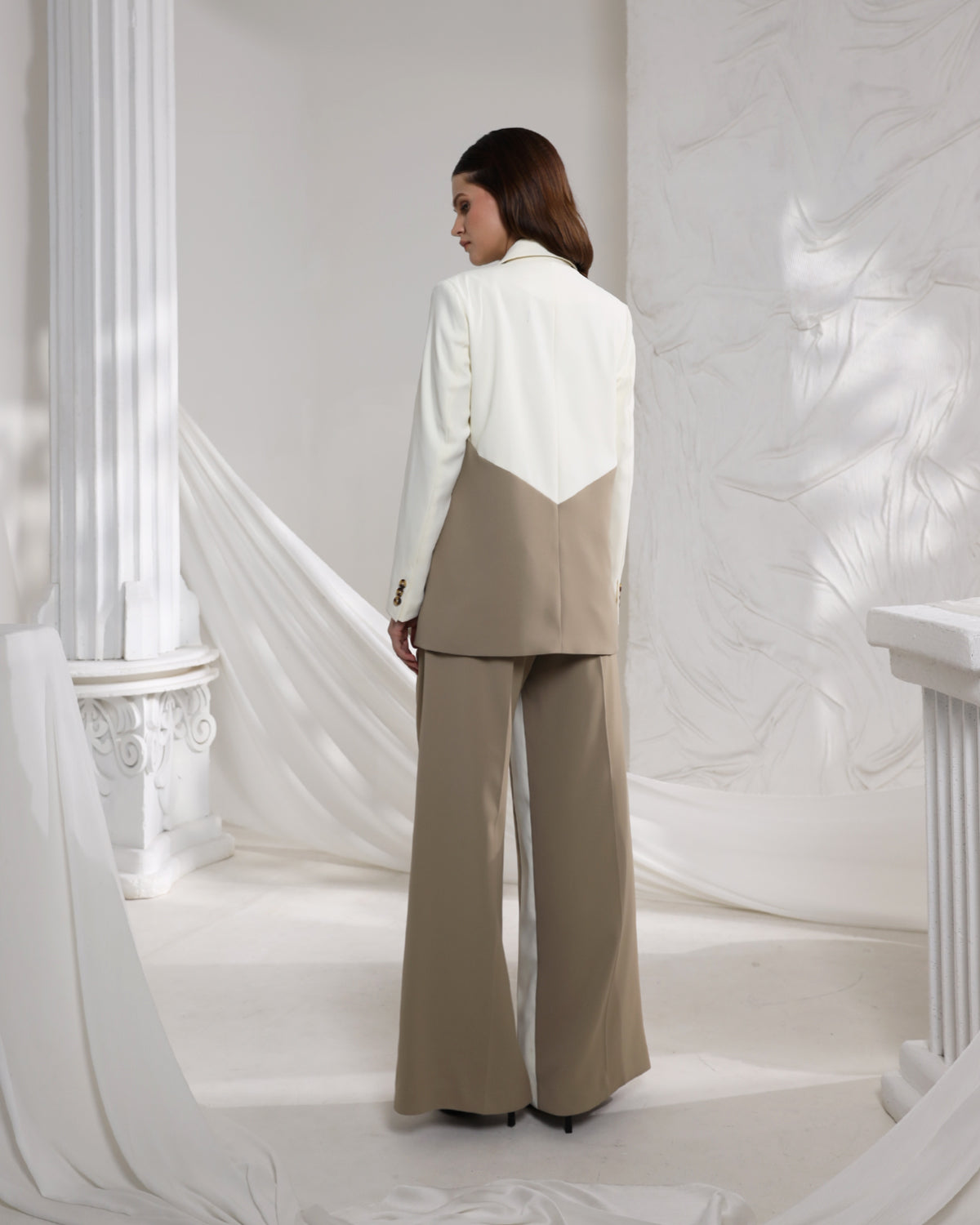 INVIO Madden Prism Blazer | Jas Wanita - Arch & Edge