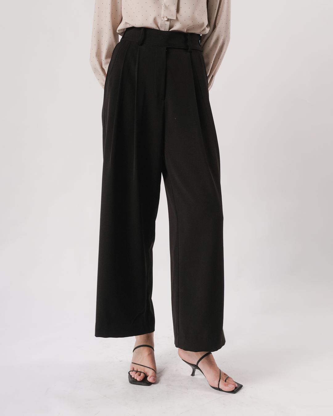 INVIO Yevka Button Wrap Waist Trousers | Celana Wanita - Marielle