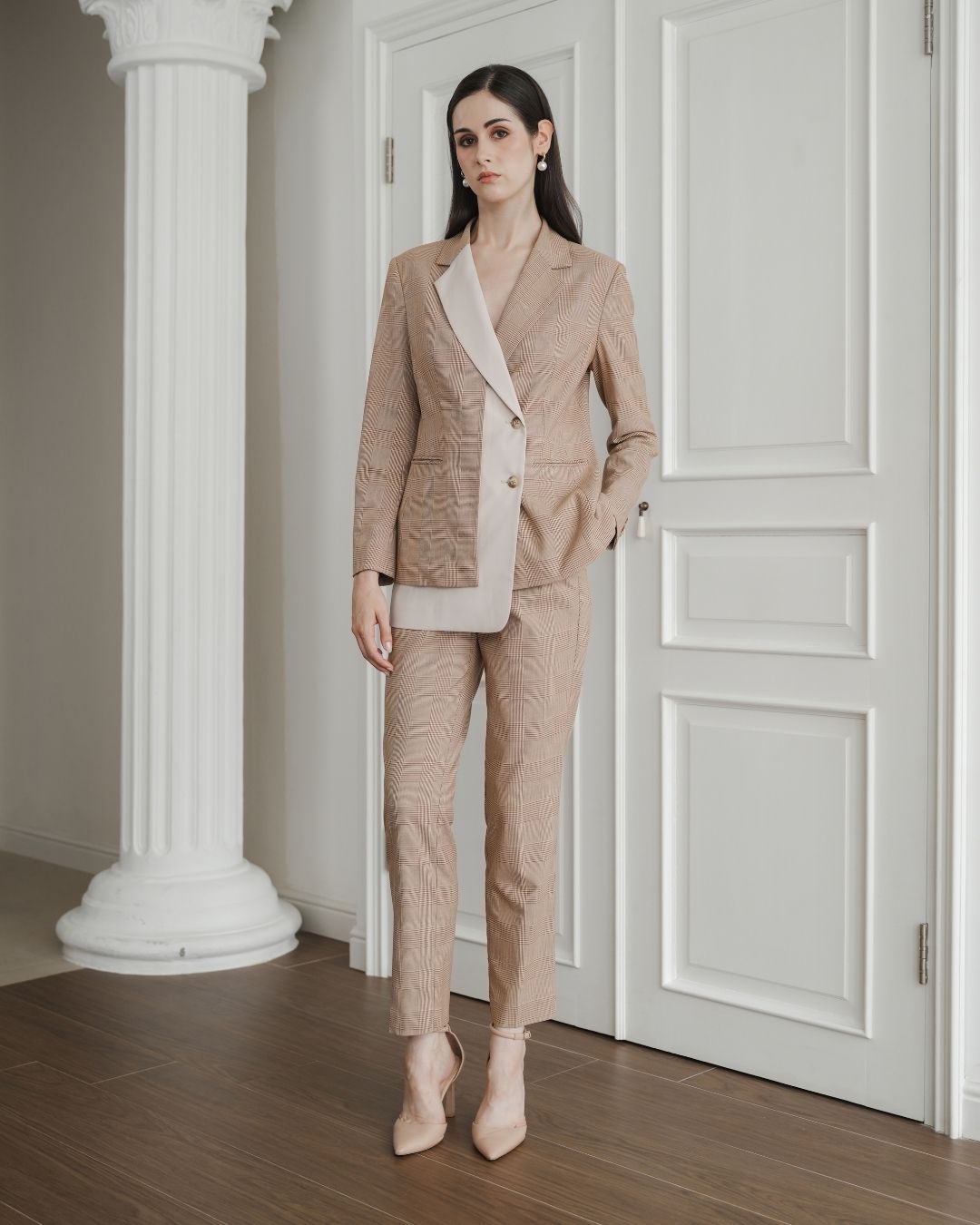 Cliona Tweed Contrast Lapel Blazer