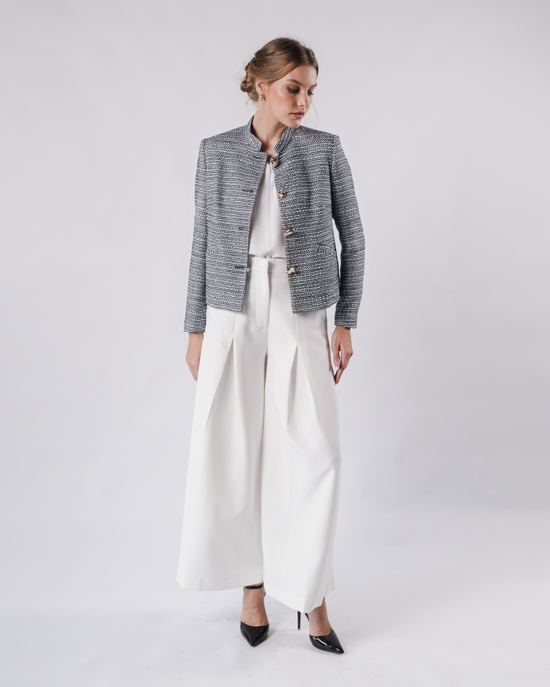 INVIO Yolanda Multi-Shape Button Tweed Jacket | Jaket Wanita - Marielle