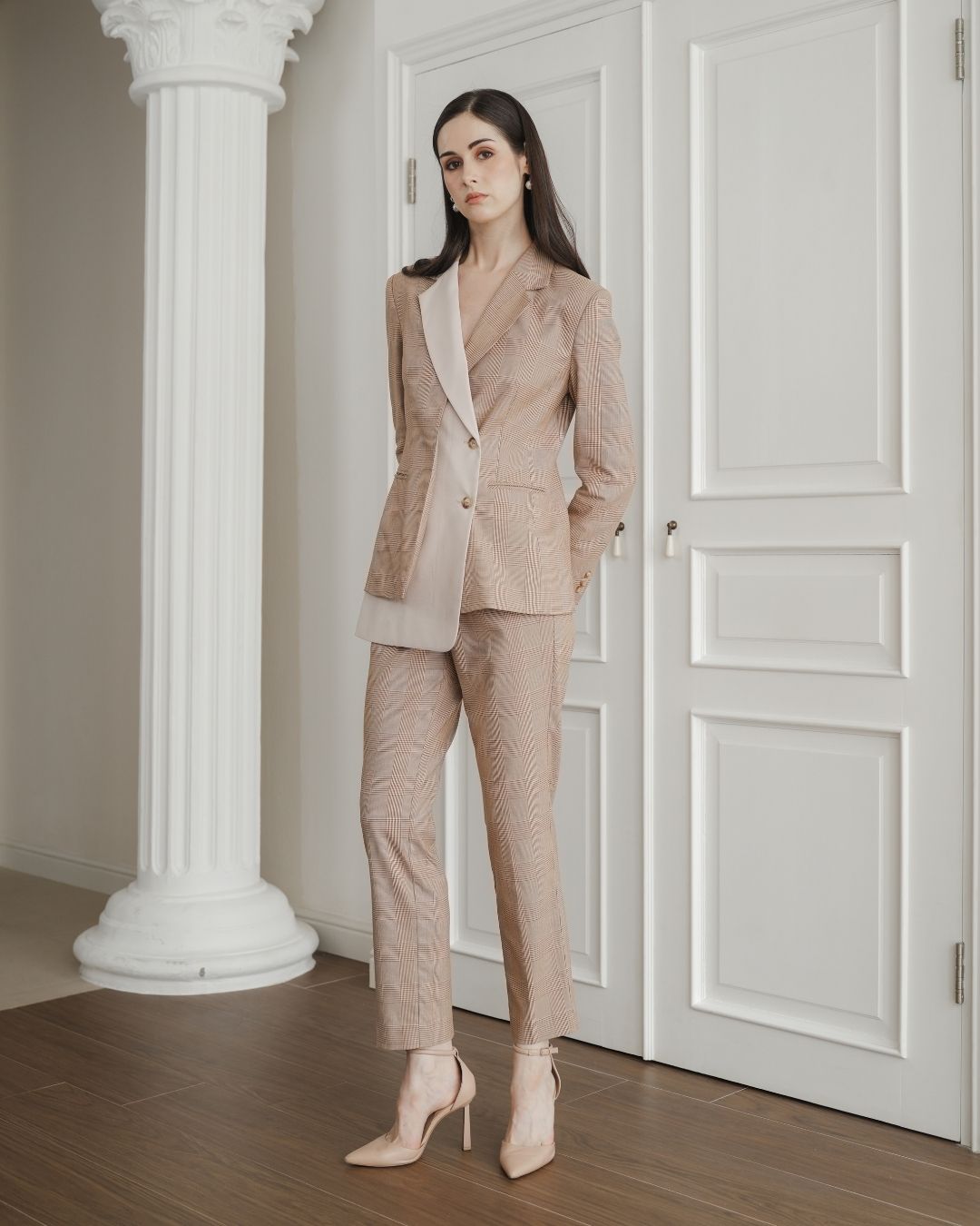Cliona Tweed Contrast Lapel Blazer