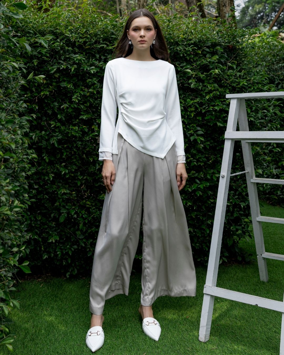 INVIO Tianne Pleat Flow Blouse | Atasan Wanita Luminescence