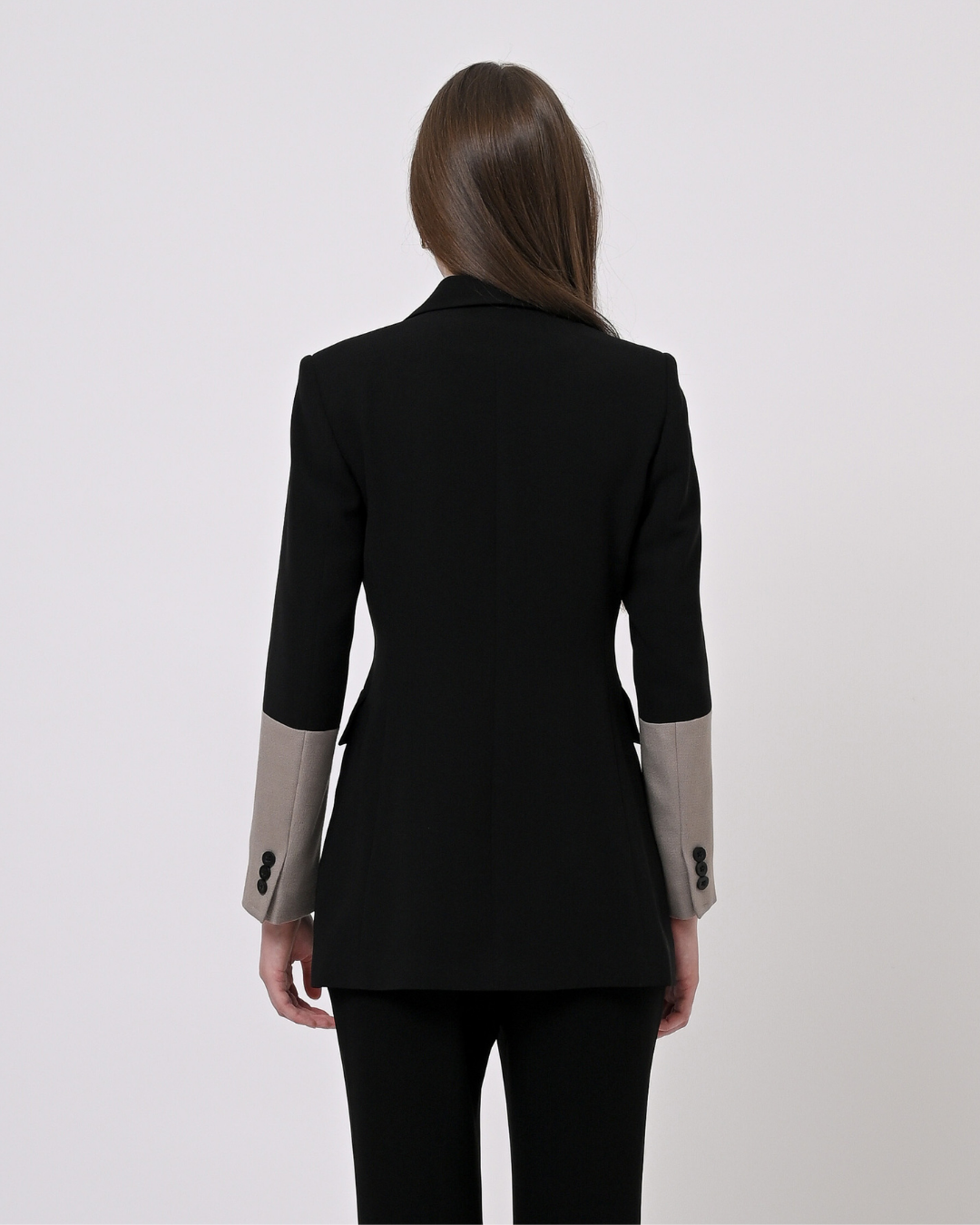 Harley Curved-Cut Blazer | Jas Wanita - Everlasting