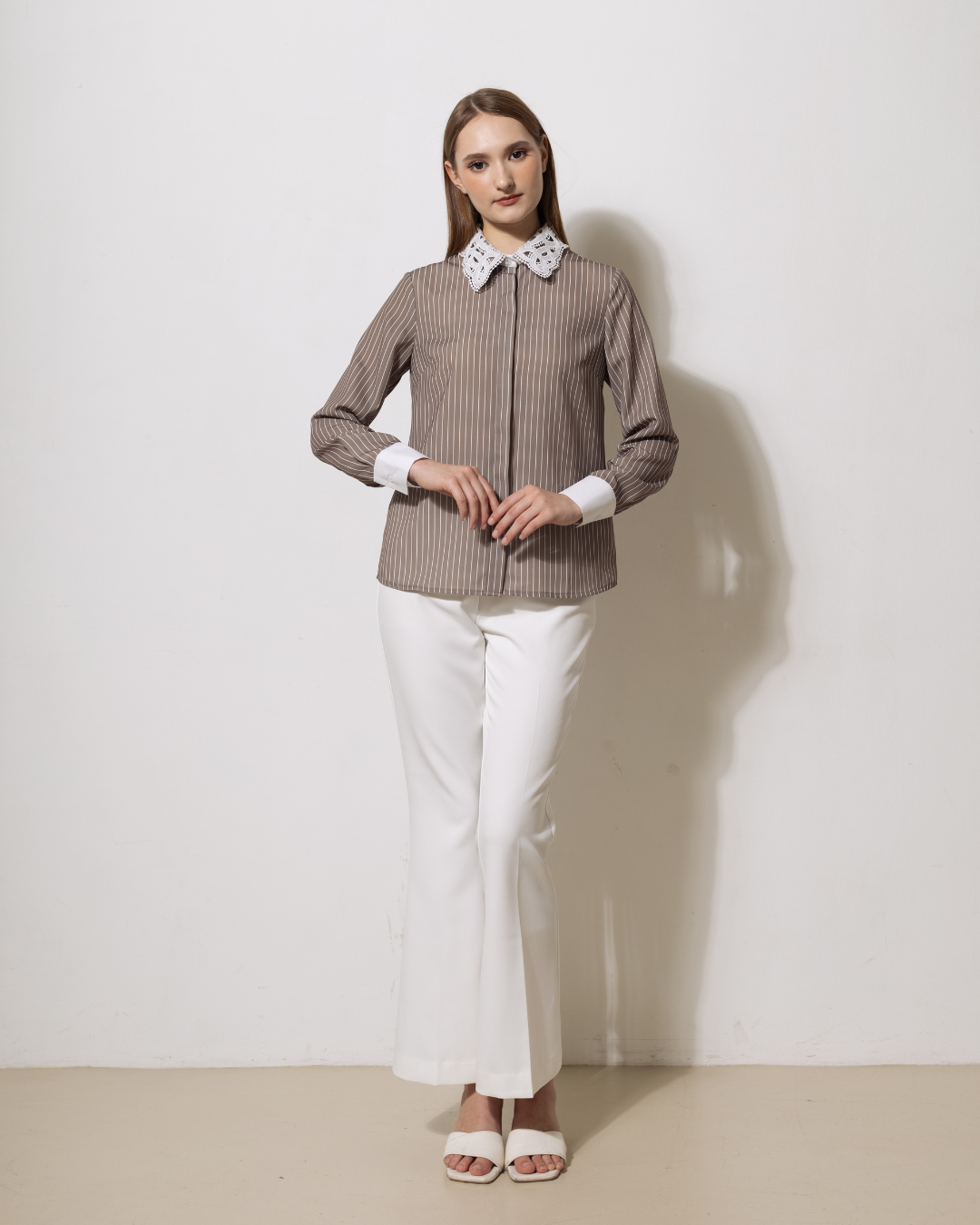 INVIO Riverlyn Lace Collar Stripe Shirt | Kemeja Atasan Wanita - Aurist