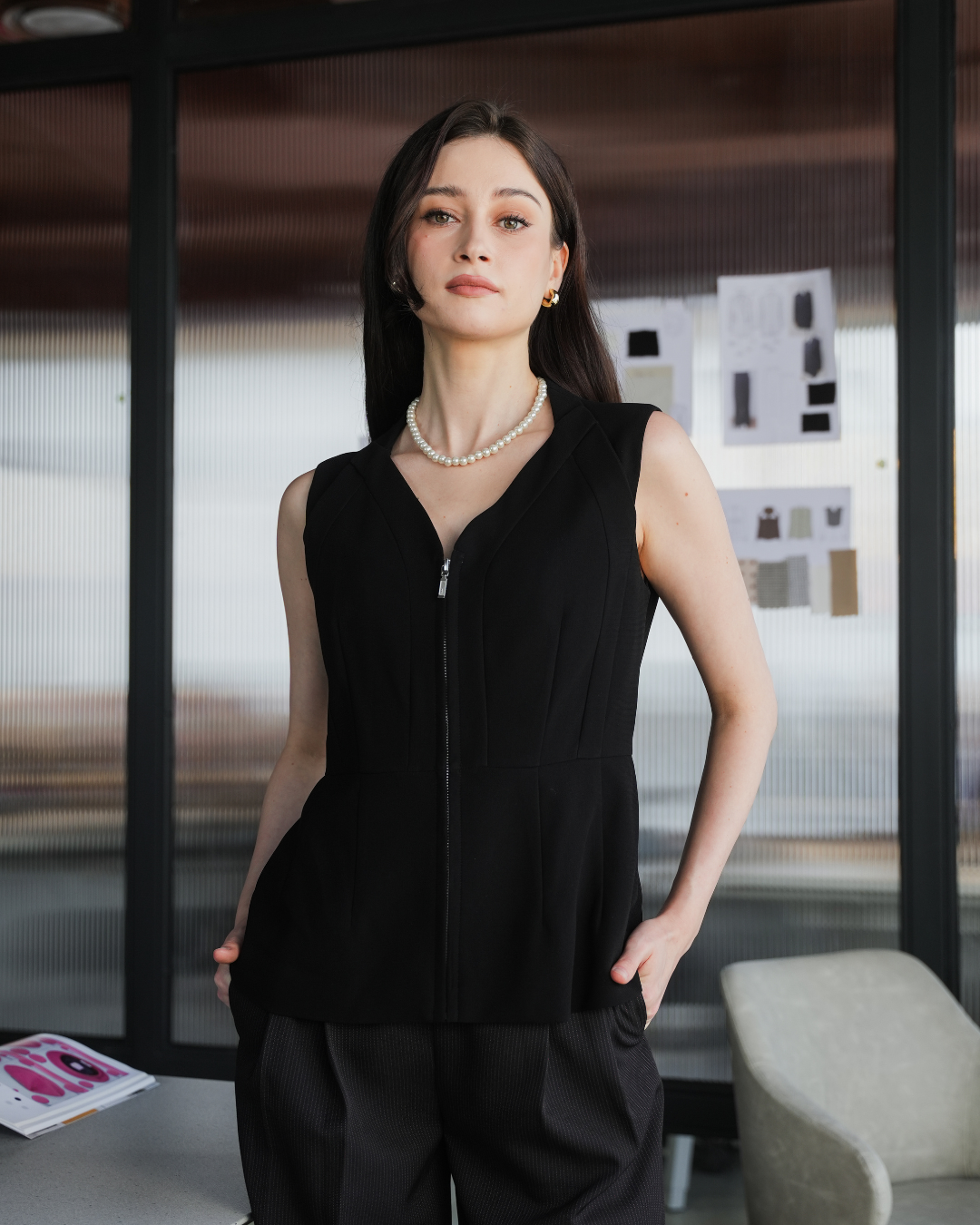 INVIO Sachs Zip Peplum Top | Atasan Wanita - Runway