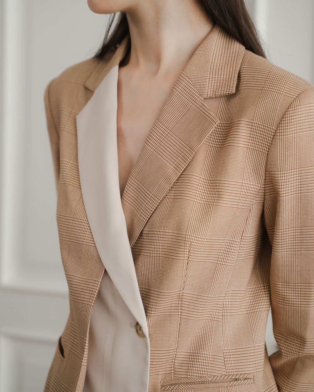 Cliona Tweed Contrast Lapel Blazer