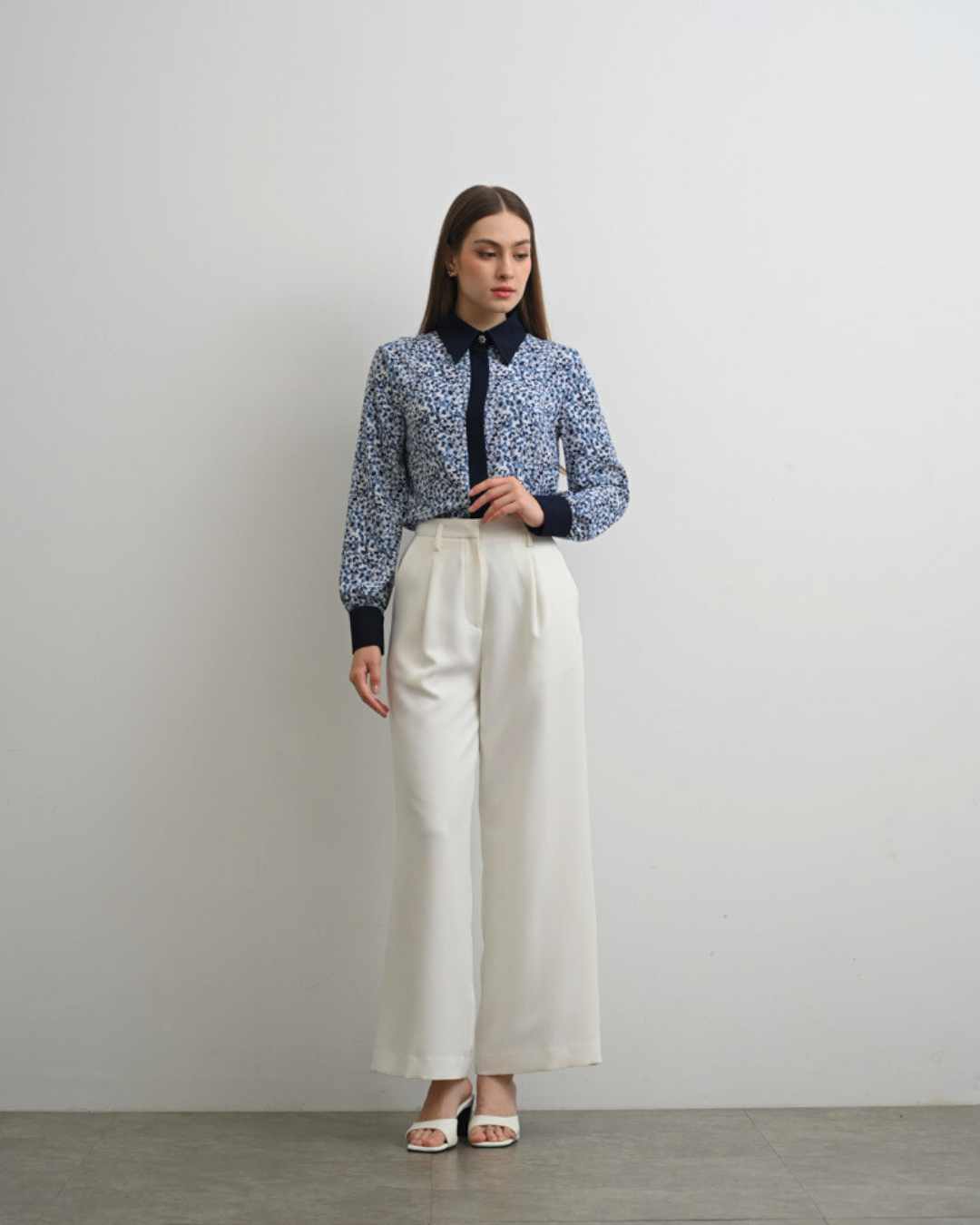 INVIO Sierra Abstract Printed Shirt | Atasan Kemeja Wanita