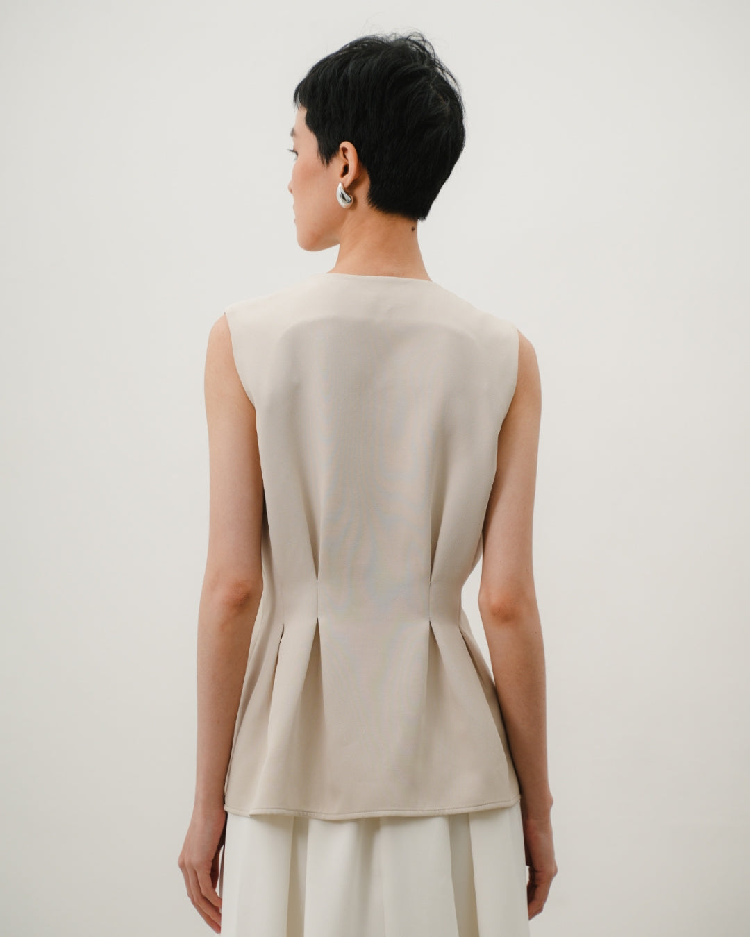 INVIO Valerienne Shoulder Button Blouse | Atasan Wanita - Resonance