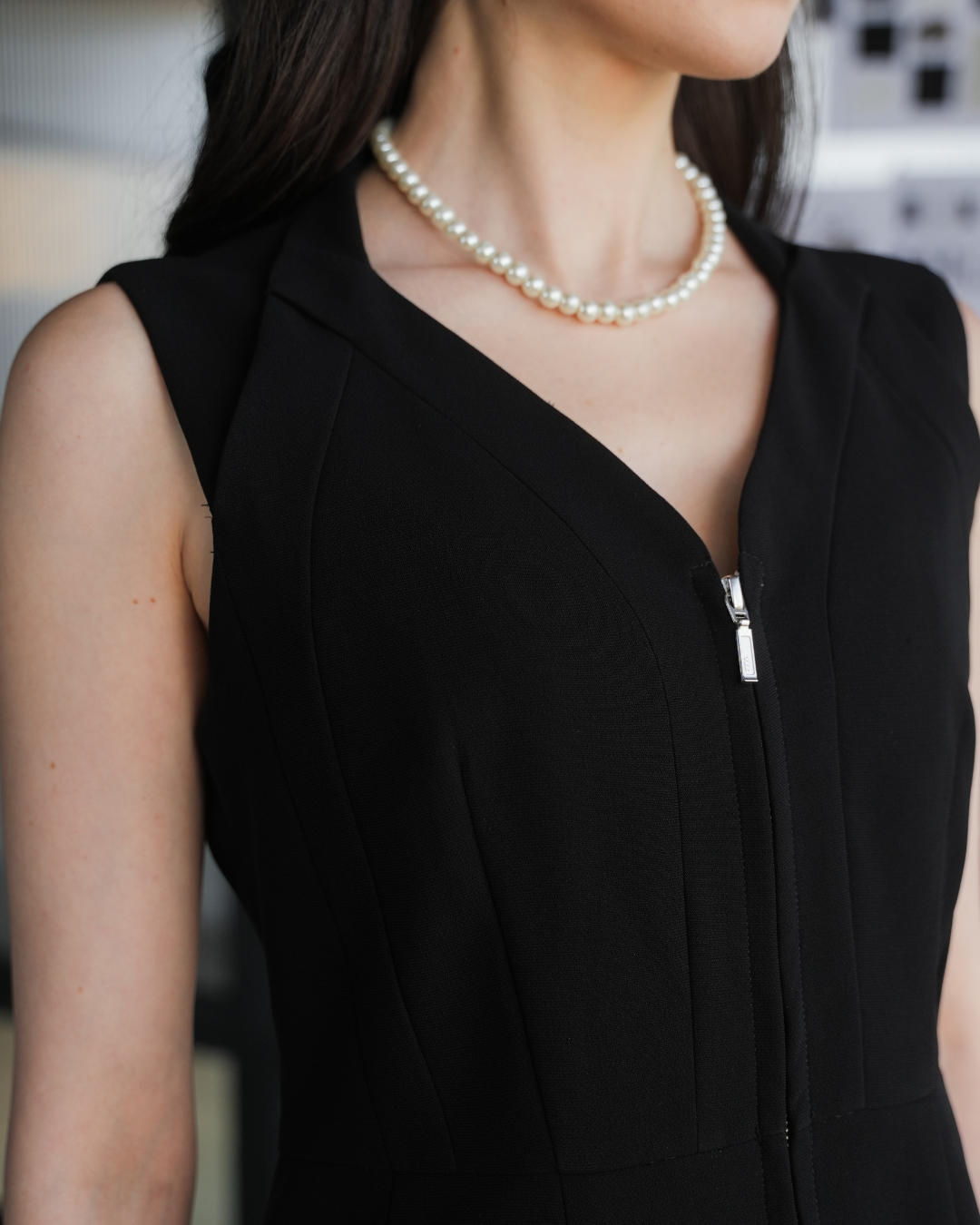 INVIO Sachs Zip Peplum Top | Atasan Wanita - Runway
