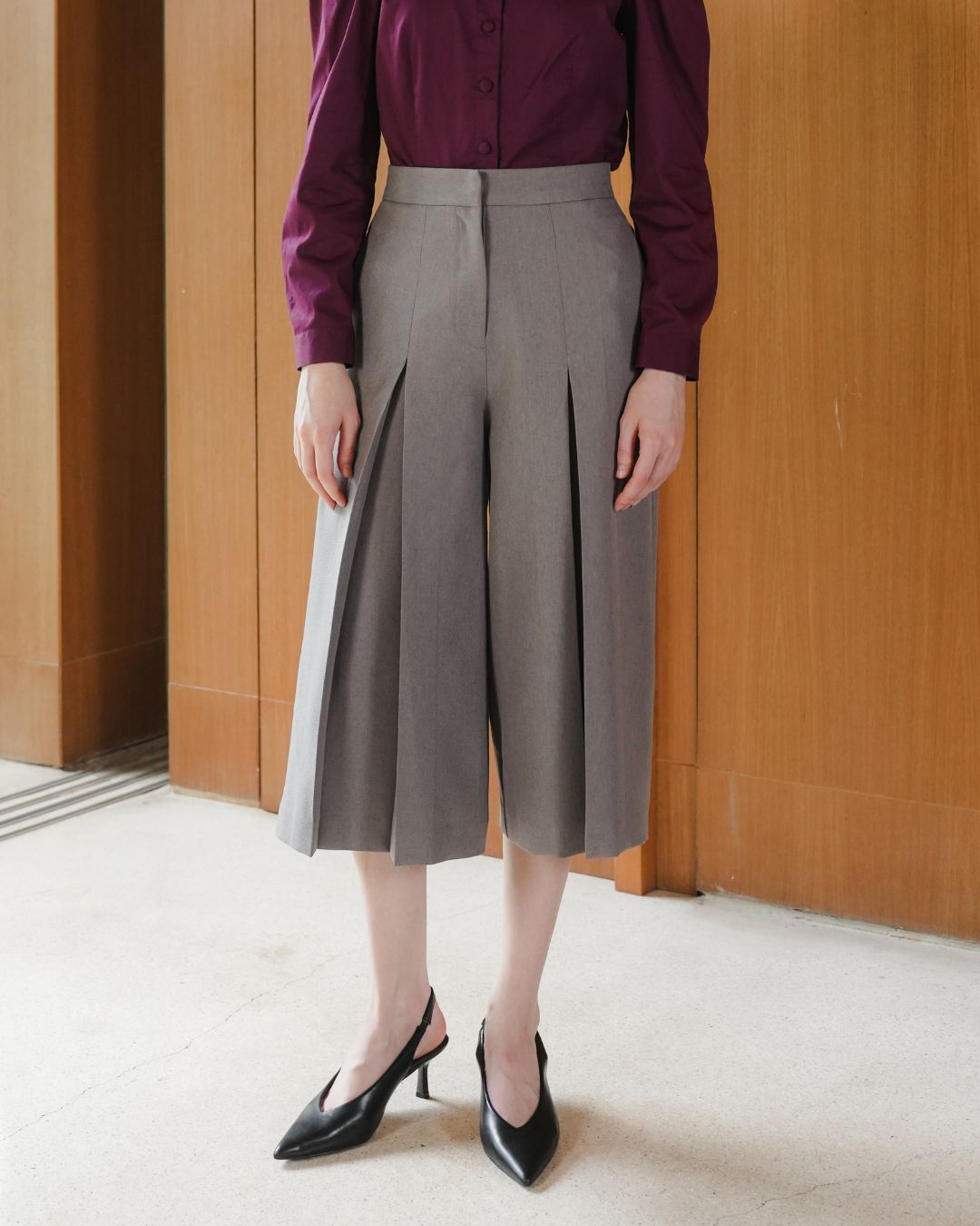INVIO Bellora Midi Crease Trousers | Celana Wanita - Amber Collection