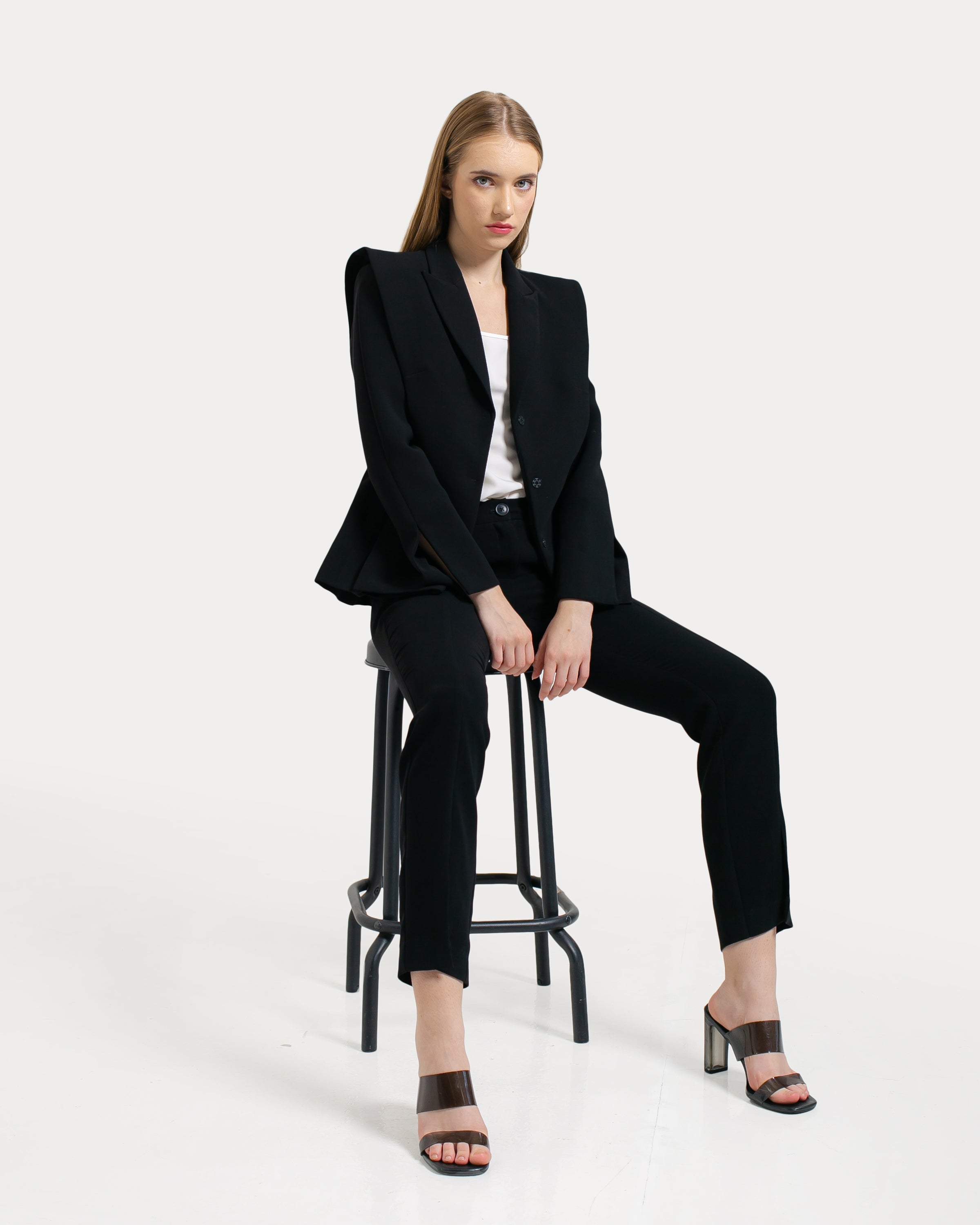 Blazer – invio-id