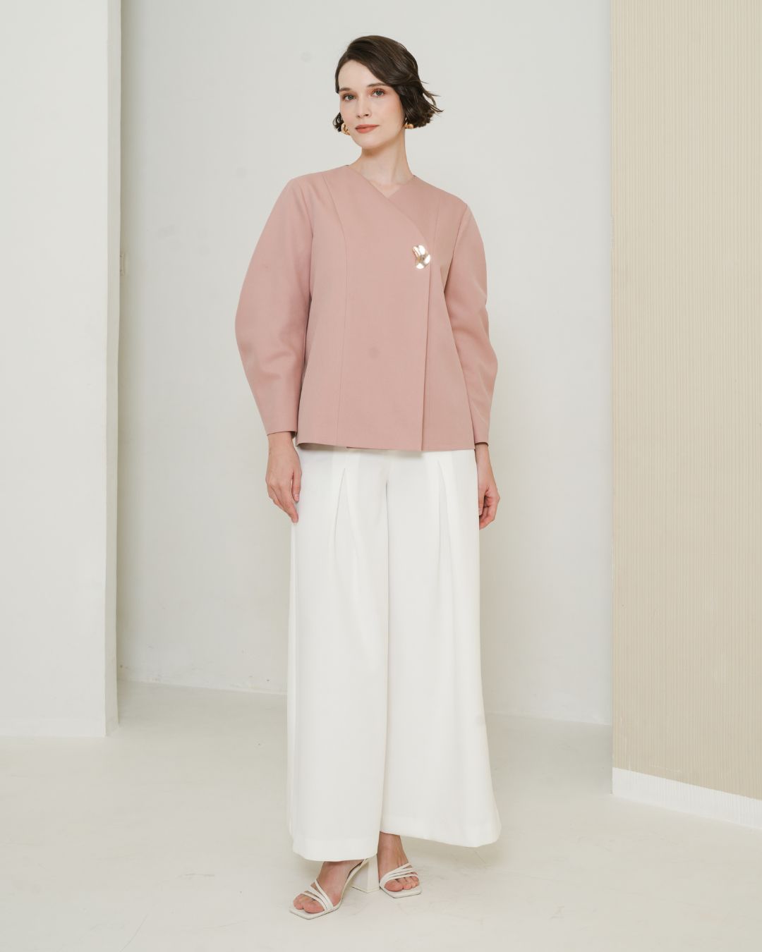 INVIO Alesia Barrel Sleeve Blazer Dusty Pink | Jas Wanita - Leanne Collection