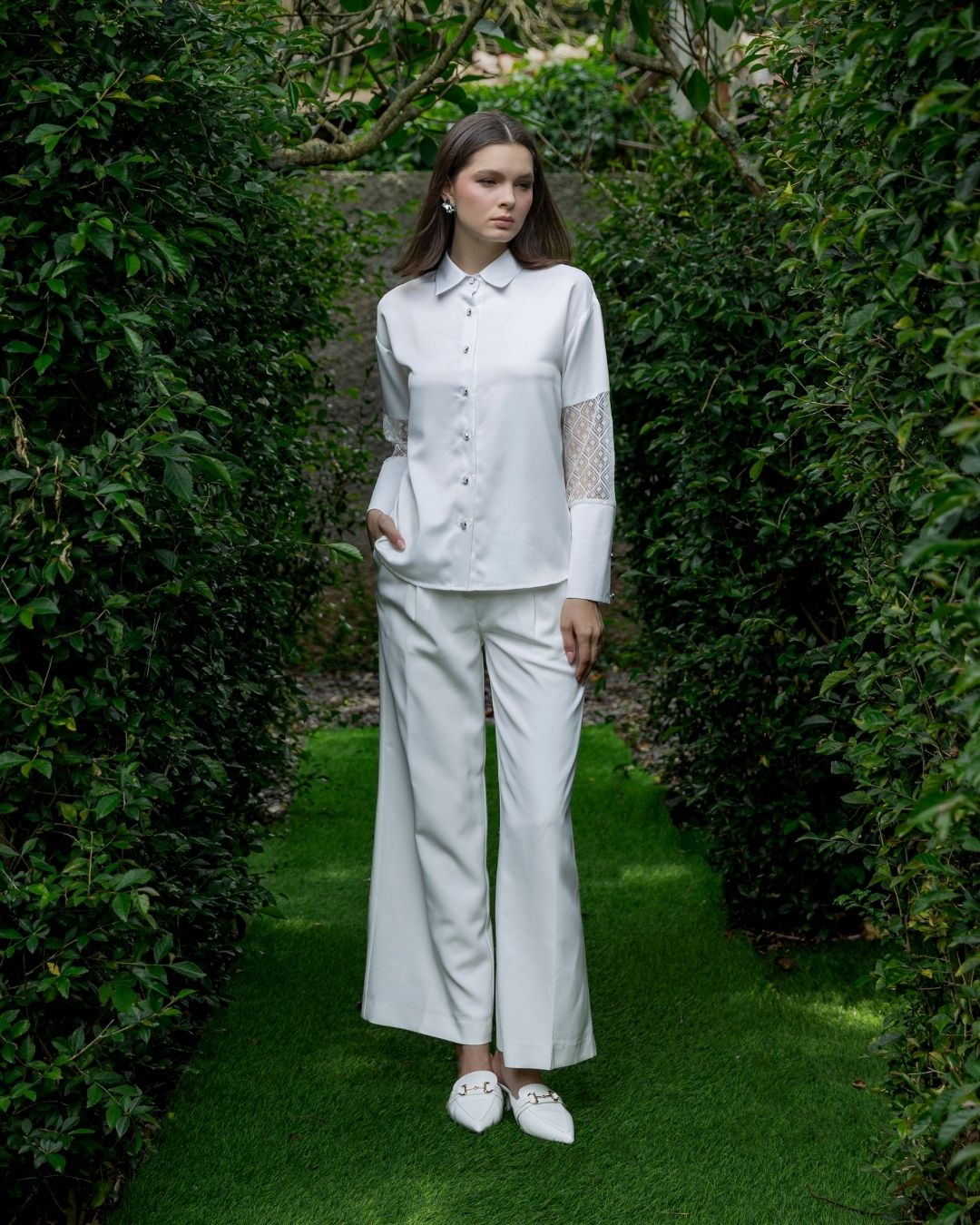 INVIO Treva Sheer Lace Shirt | Atasan Kemeja Wanita Luminescence