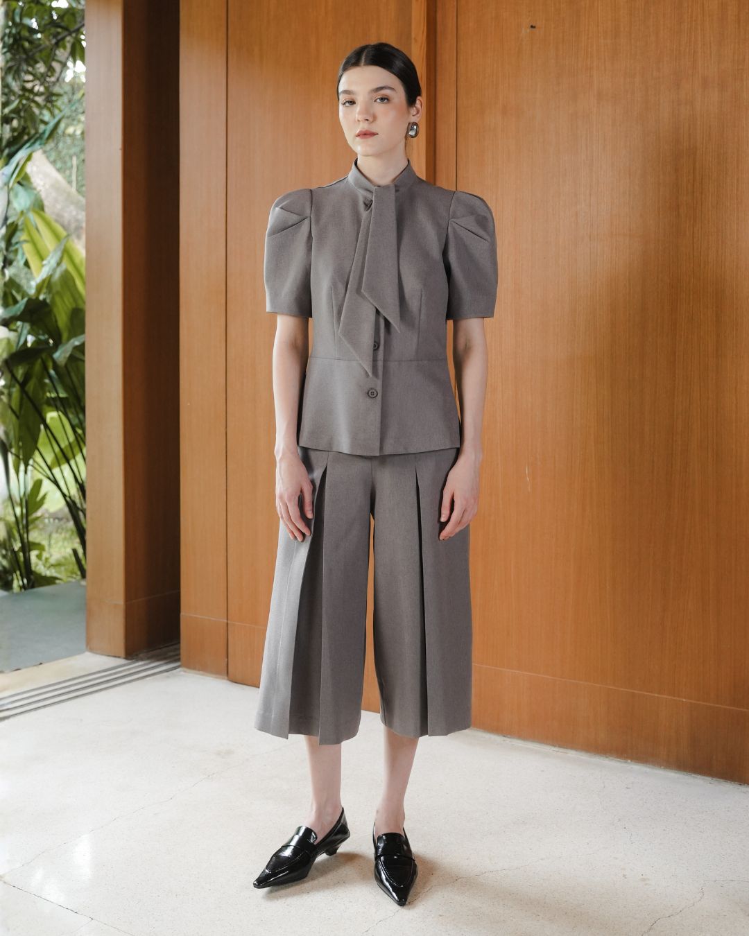 INVIO Bellora Midi Crease Trousers | Celana Wanita - Amber Collection