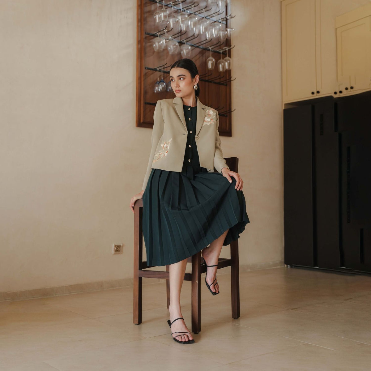 INVIO Debbie Pleated Midi Dress | Dress Wanita - Marea Collection