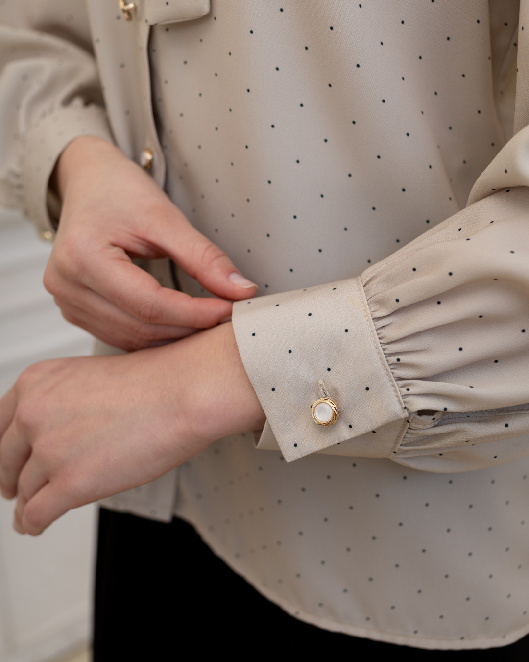 INVIO Solanna Polkadot Neck Tie Shirt | Atasan Kemeja Wanita