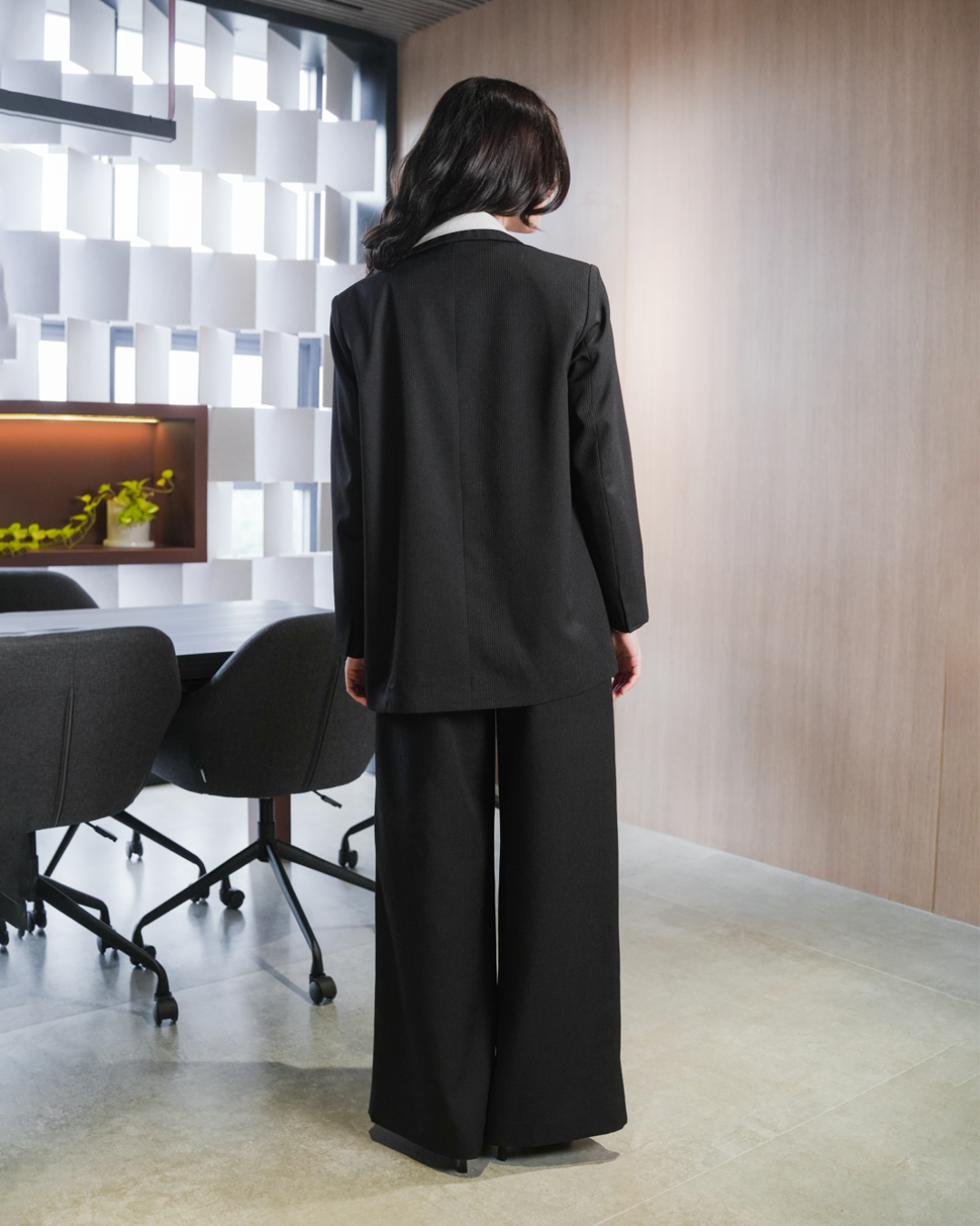 INVIO Andy Pockets Oversized Stripe Blazer | Jas Wanita - Runway