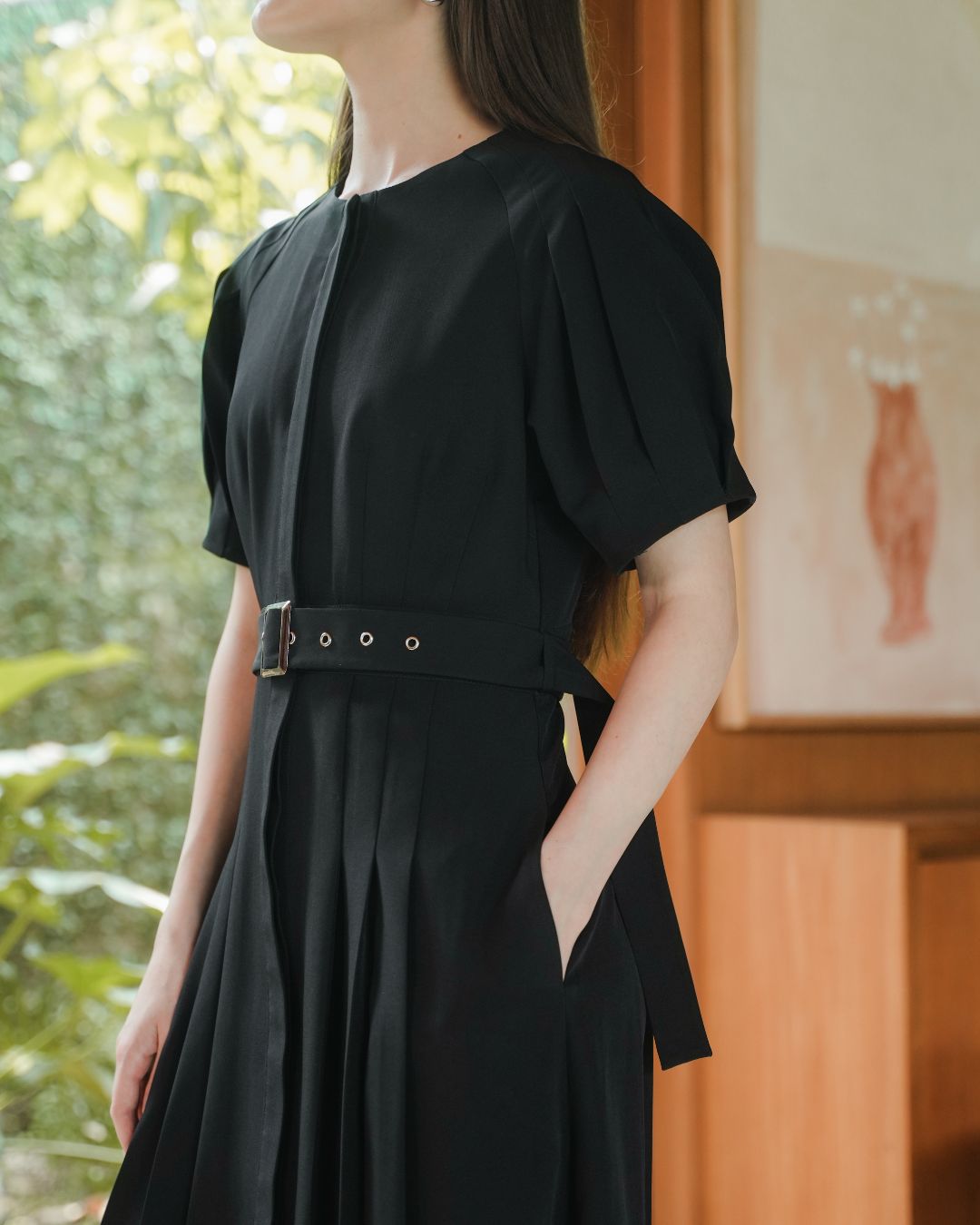 INVIO Belluvia Belted Pleated Dress | Dress Wanita - Amber Collection