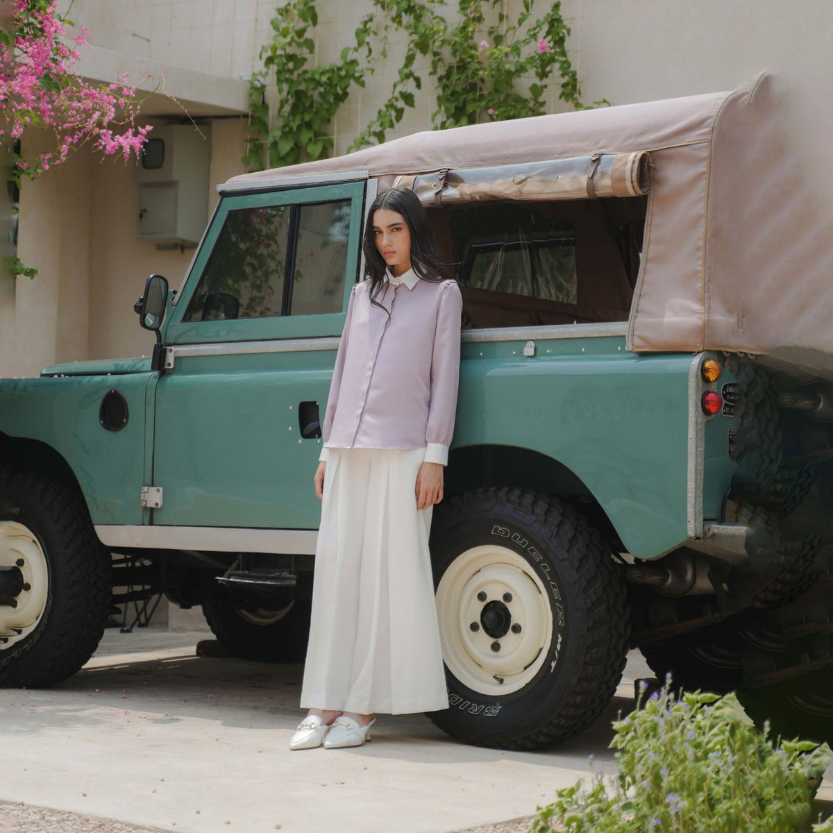 INVIO Dareen Shoulder Button Shirt | Kemeja Wanita - Marea Collection