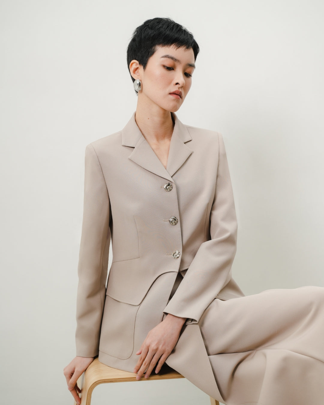 INVIO Verona Double Front Blazer | Jas Wanita - Resonance