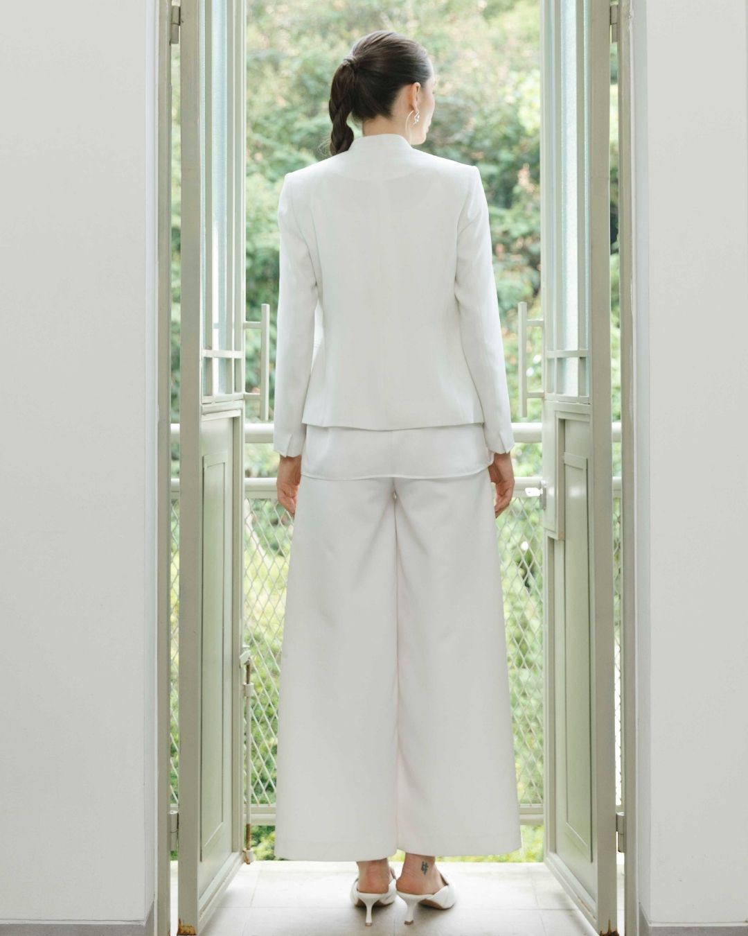 INVIO Tracey Chiffon Layer Blazer | Jas Wanita - Luminescence