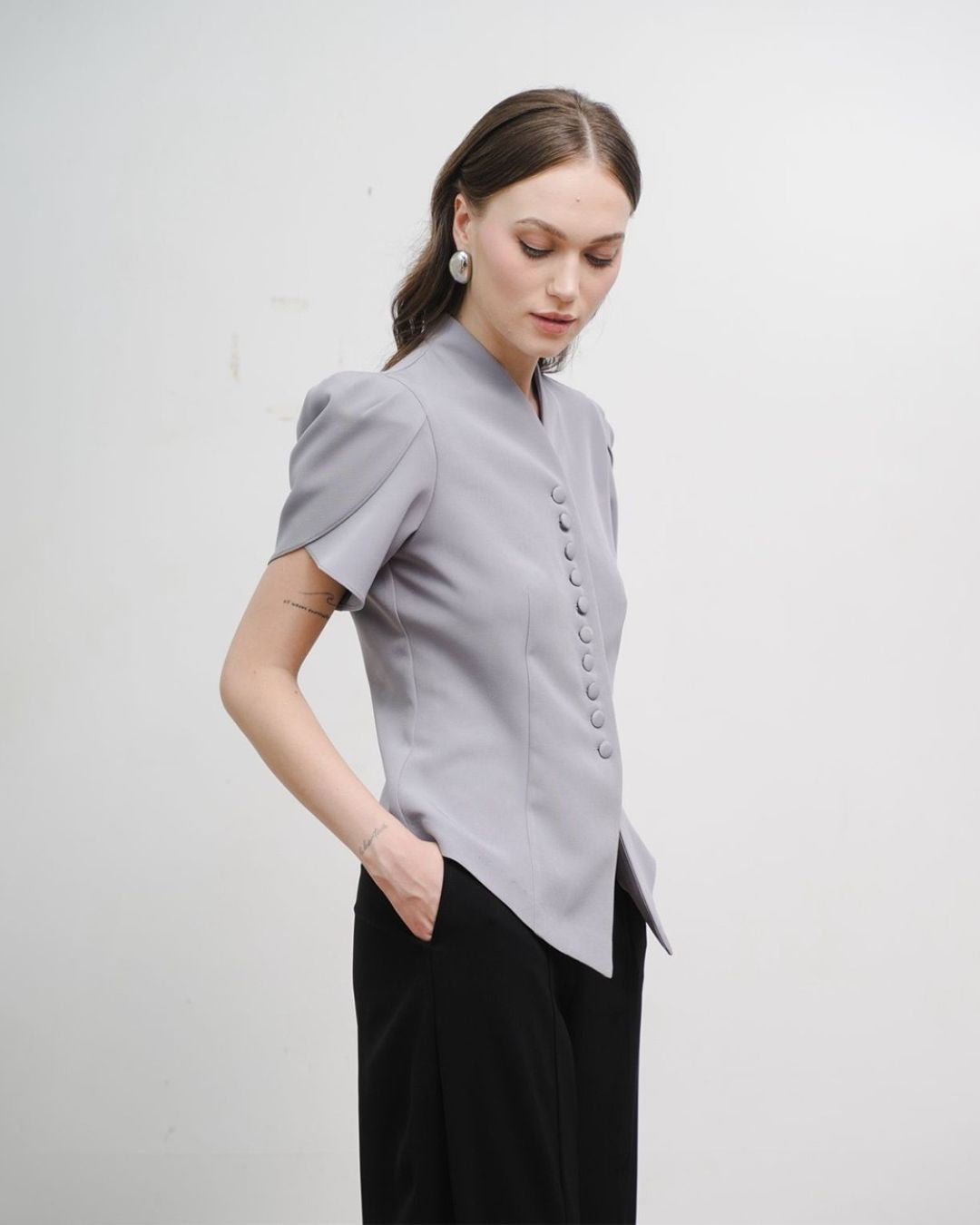 INVIO Zaneta Petal Sleeve Top | Atasan Wanita - Atelier Collection