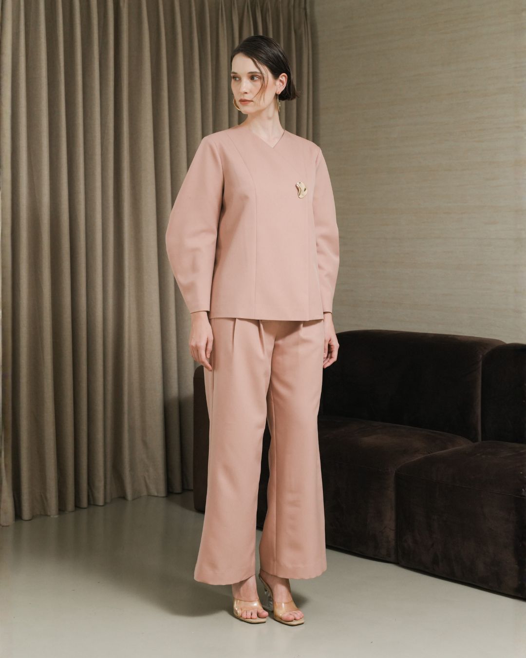 INVIO Alesia Fold Detail Trousers Dusty Pink | Jas Wanita - Leanne Collection