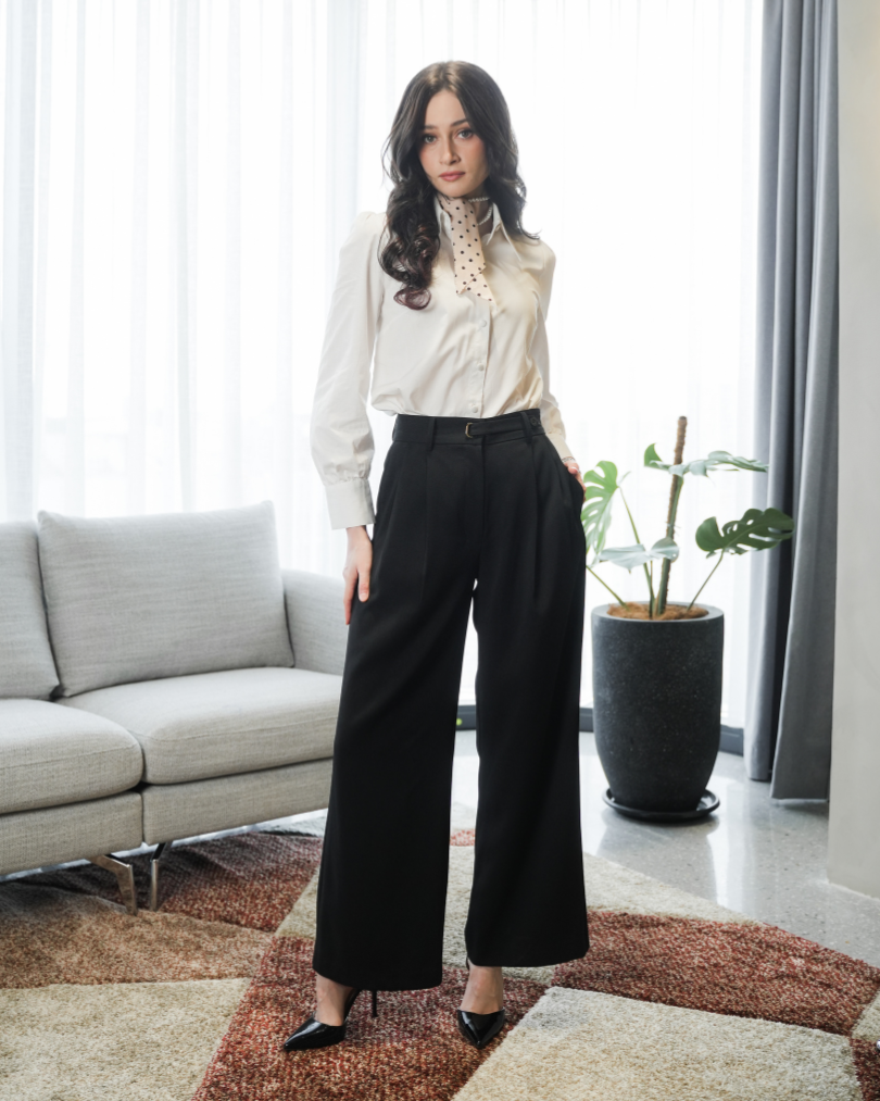INVIO Holt Oval Ring Buckle Trousers | Celana Wanita - Runway