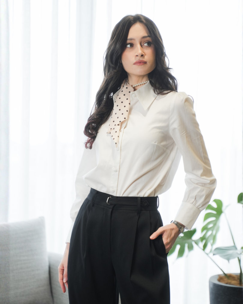 INVIO Holt Oval Ring Buckle Trousers | Celana Wanita - Runway