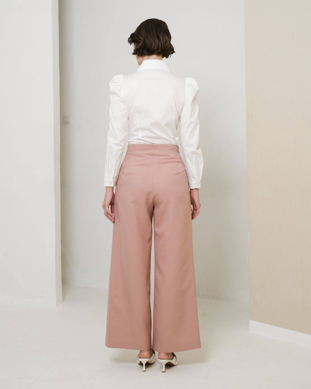 INVIO Alesia Fold Detail Trousers Dusty Pink | Jas Wanita - Leanne Collection