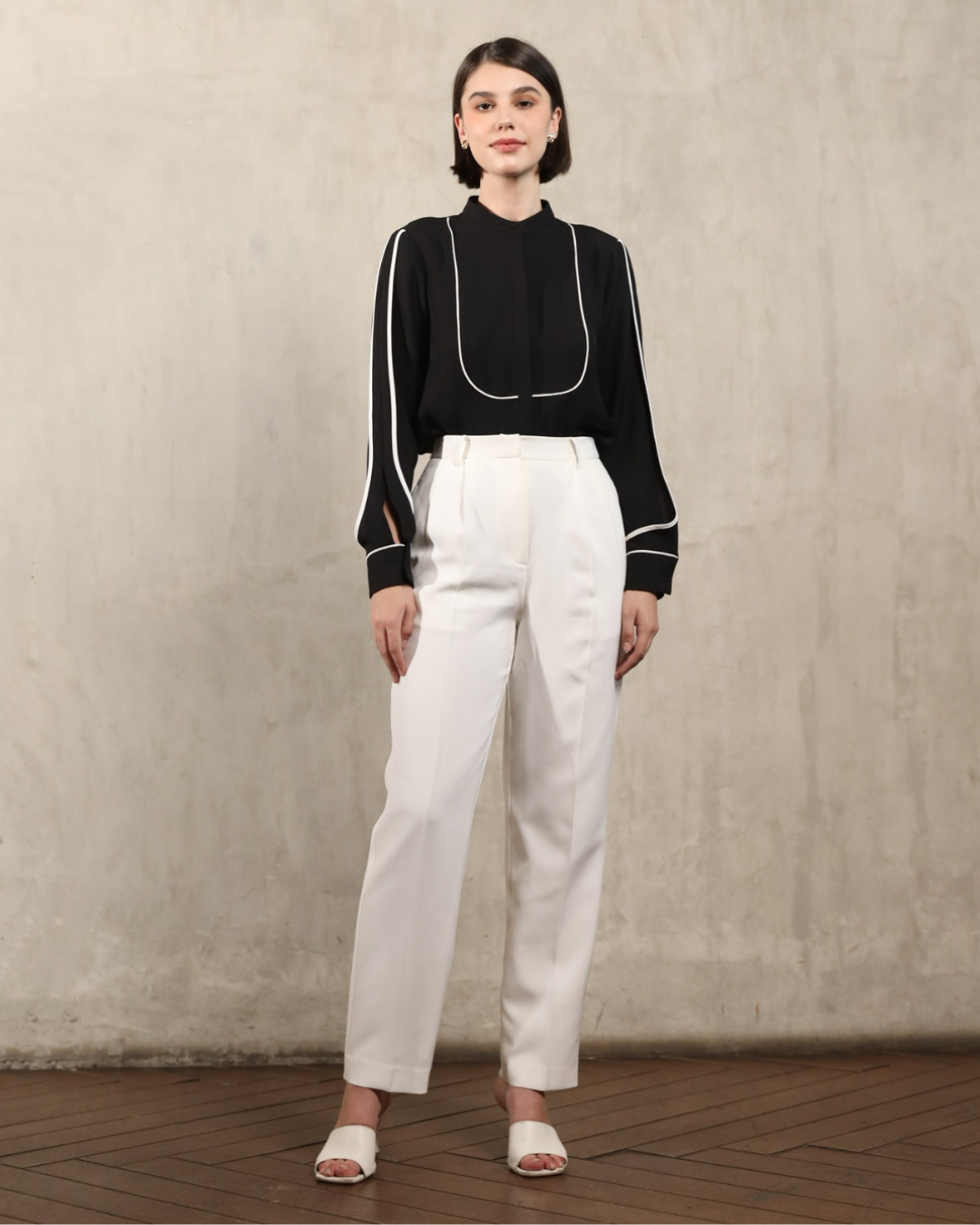 Paula Contrast-Trim Blouse Black | Atasan Kemeja Wanita - Classy Missy