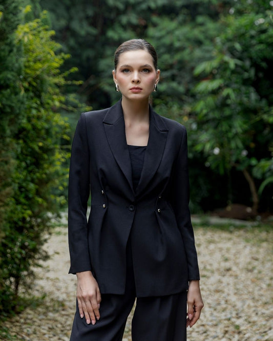 INVIO Theresa Sculpted Blazer | Jas Wanita - Luminescence