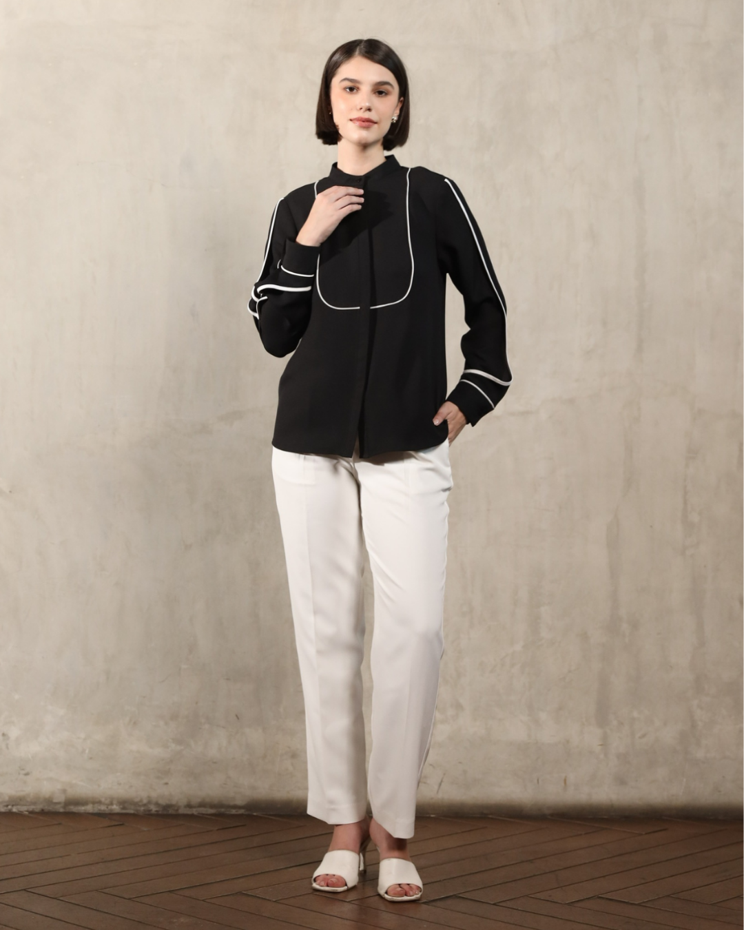 Paula Contrast-Trim Blouse Black | Atasan Kemeja Wanita - Classy Missy