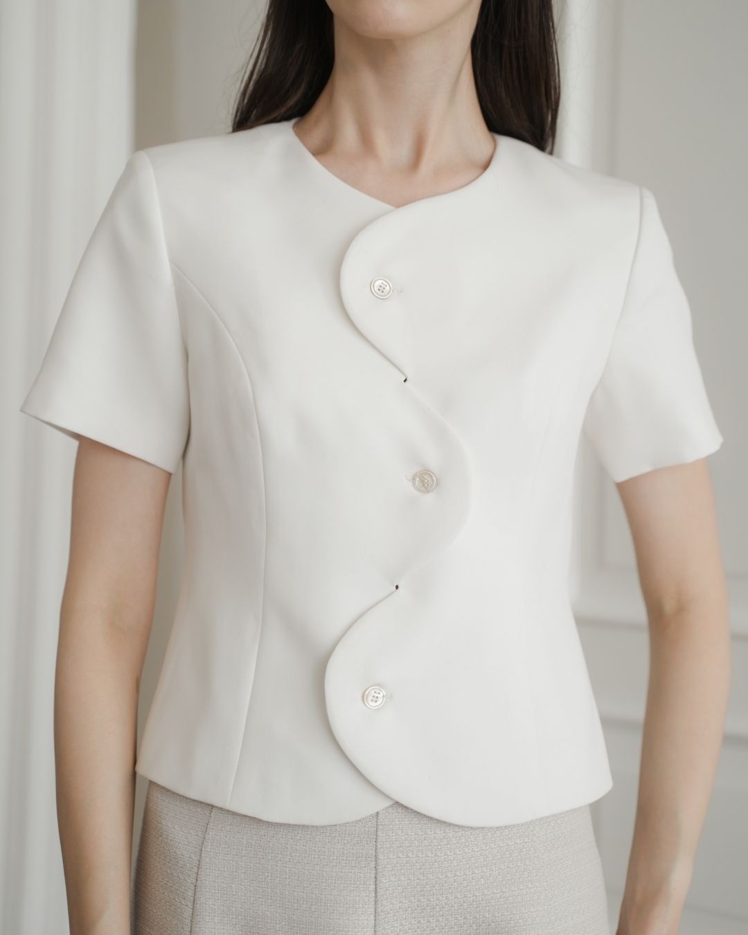 Claude Ripple Top
