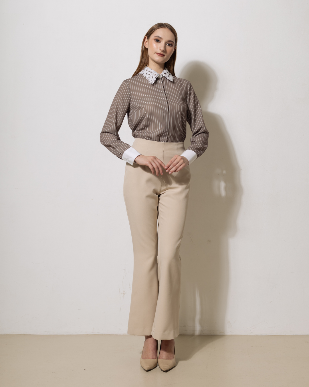 INVIO Pearce Tailored Bootcut Trousers Cream | Celana Wanita