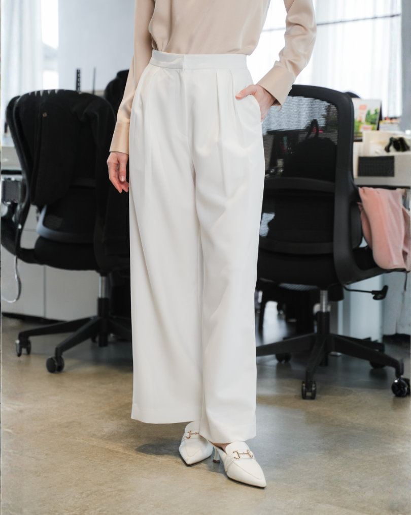 INVIO Nigel Essential Culotte Trousers | Celana Wanita - Runway