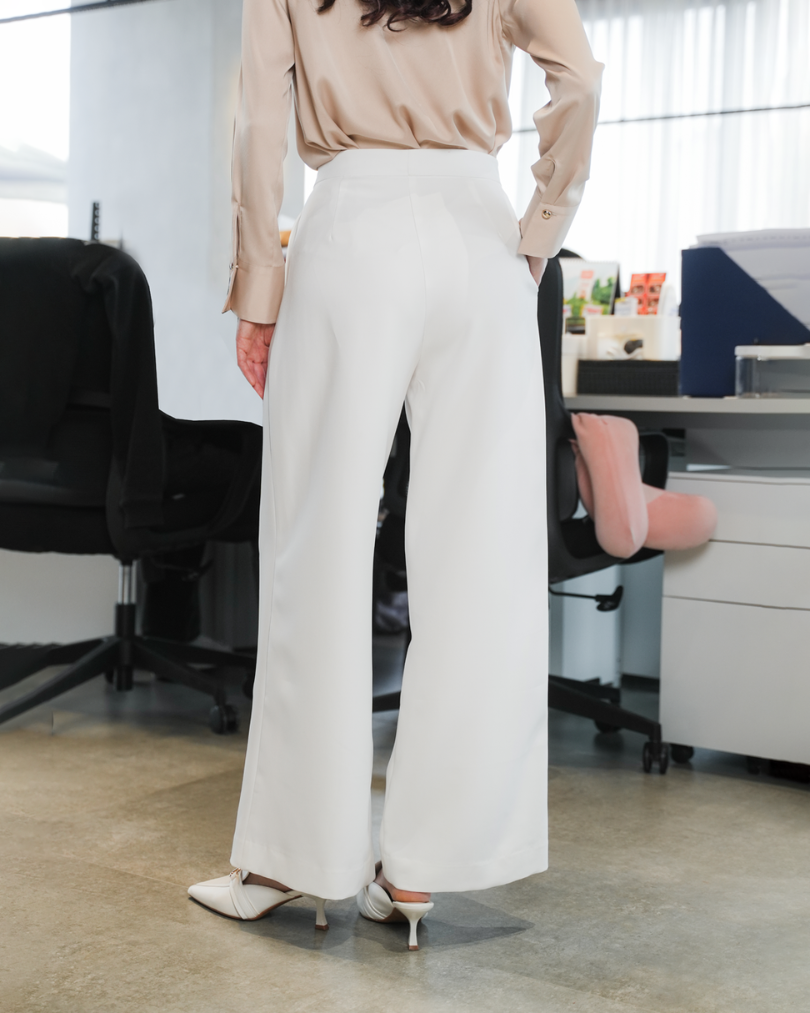 INVIO Nigel Essential Culotte Trousers | Celana Wanita - Runway