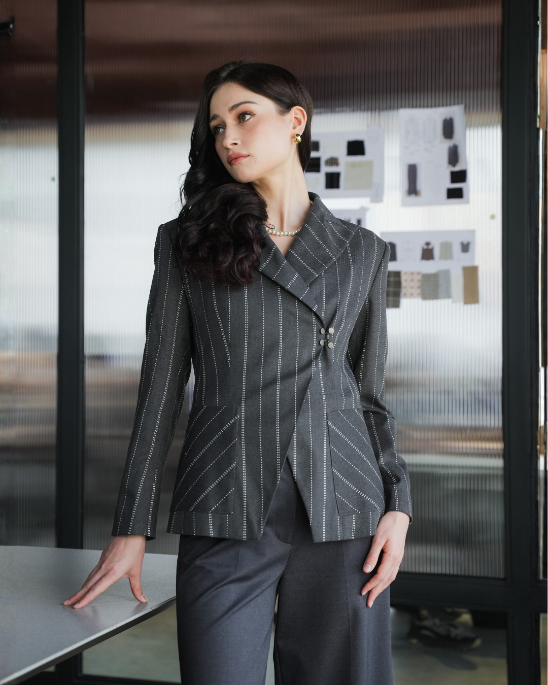 INVIO Charlton Multiway Stripe Blazer | Jas Wanita - Runway