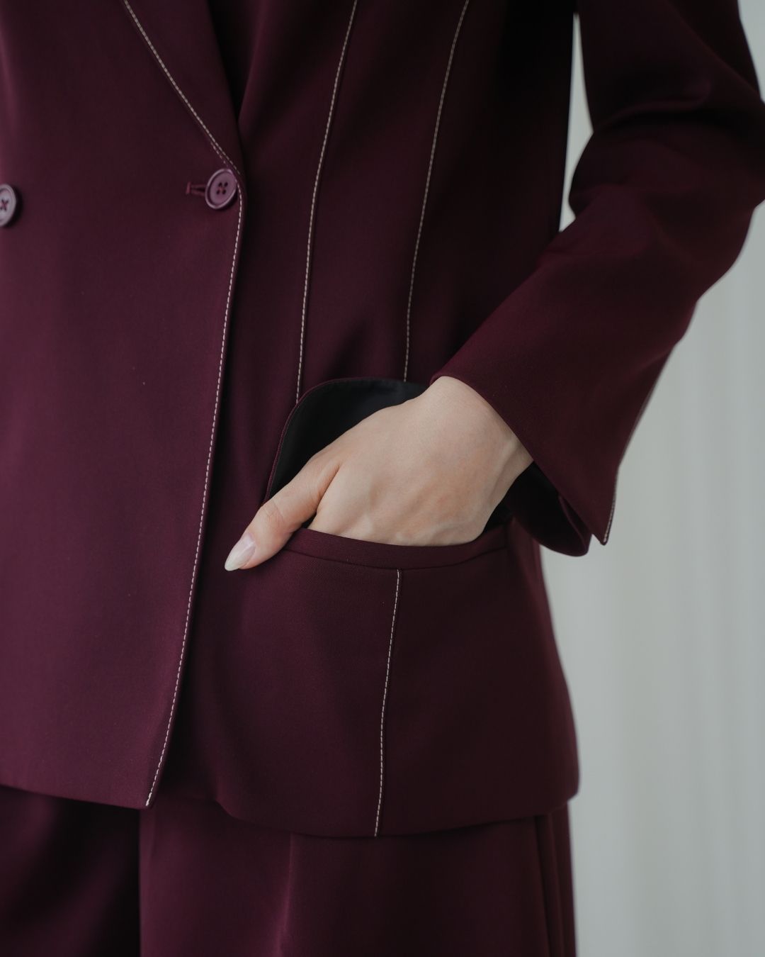 Constella Accent Stitch Blazer