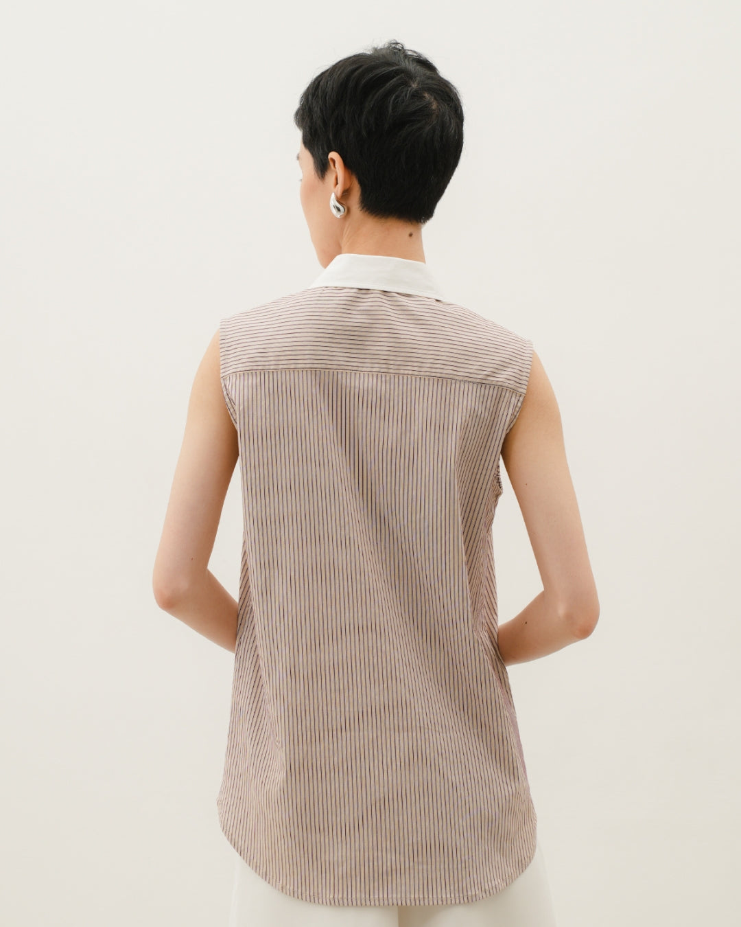 INVIO Vienna Sleeveless Stripe Shirt | Atasan Wanita - Resonance