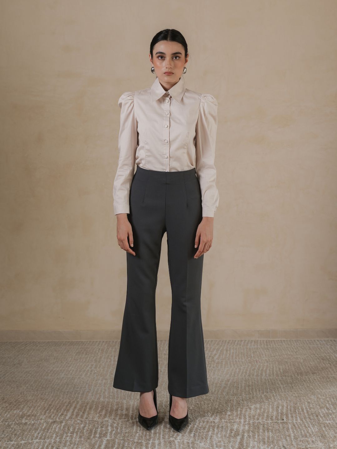 INVIO Pearce Tailored Bootcut Trousers Grey | Celana Wanita - Costa