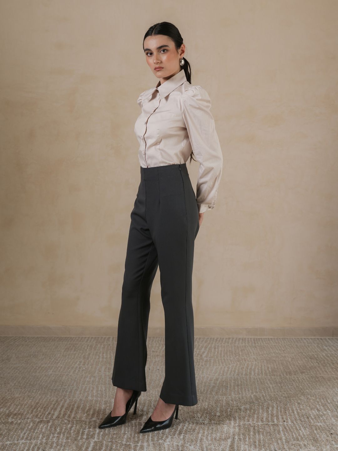 INVIO Pearce Tailored Bootcut Trousers Grey | Celana Wanita - Costa